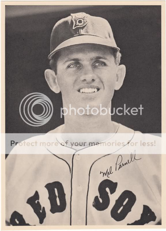 1948RedSoxTeamParnell.jpg