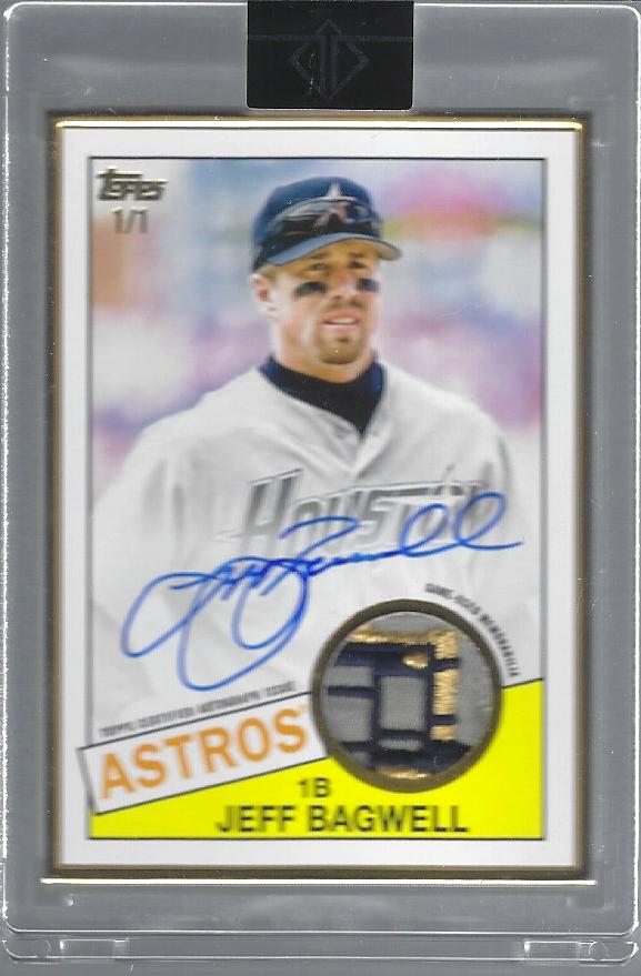 2020 Topps Transcendent Autograph Relic.jpg