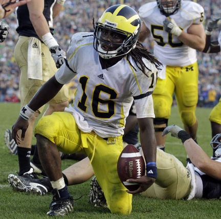 denard-robinson-12jpg-b3705f6eb31a4547_large.jpg