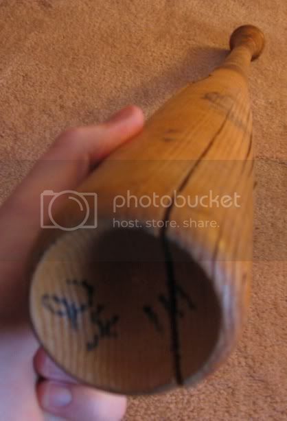Fryman_cracked_bat-1.jpg