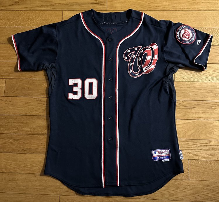 Gomes 30 jersey front.jpeg