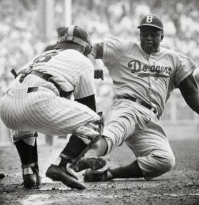 jackie-robinson-stealing-home.jpg