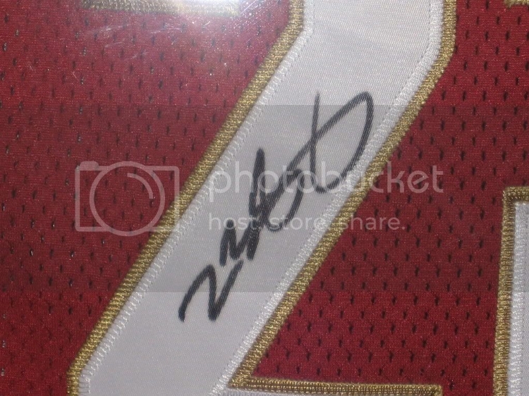 LeBron_Sig_Closeup.jpg