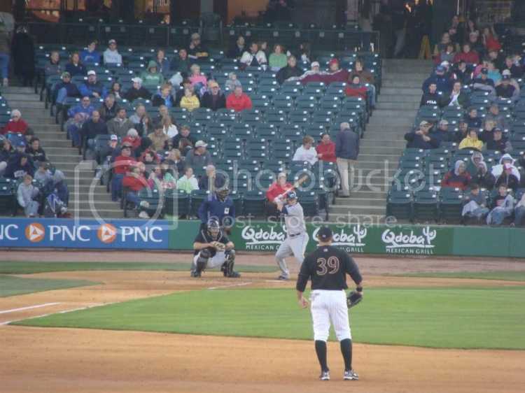 maddy12bdaybatsgameconcert143.jpg
