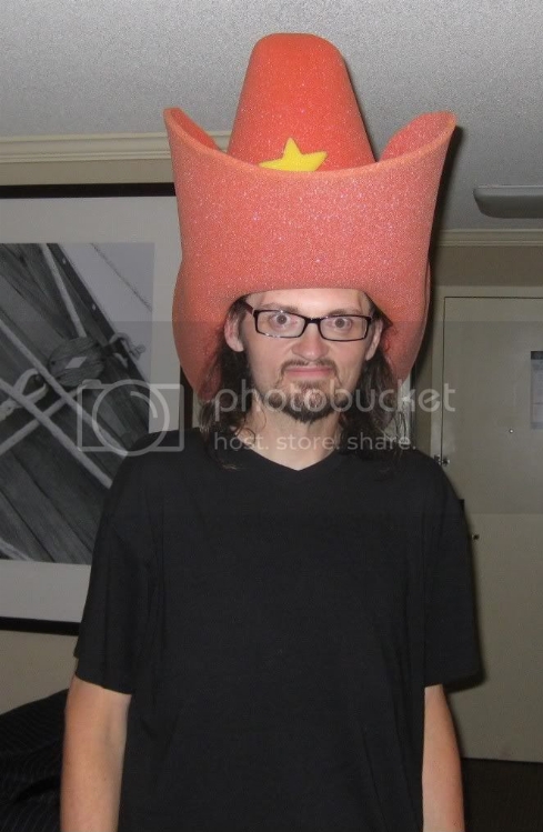 Me_in_THE_HAT.jpg
