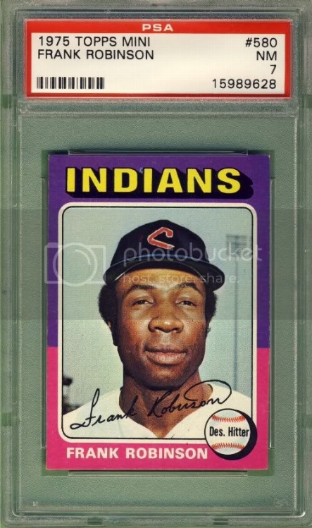 Robinson1975ToppsMiniPSA7.jpg