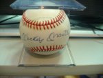 baseball-mantle.jpg