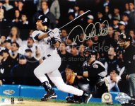 Derek_Jeter_autographs_pictures_2.jpg