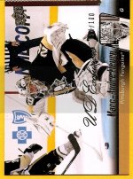 th_2010UpperDeck409Exclusives.jpg