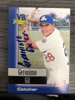 G Gil Au.jpg