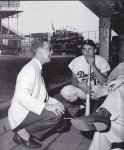 Gil hodges Vin scully.jpg