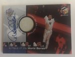 2000 Upper Deck HoloGrFX A Piece of the World Series Derek Jeter Autograph Base 4 25.jpg