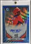 Taylor blue wave auto.JPG Taylor blue wave auto.JPG
