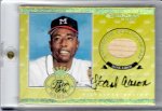 Hank Aaron 2001 Donruss Bat Kings Autographs.jpg