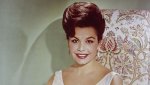 640_annette_funicello_60_158720595.jpg