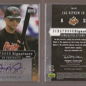2005 UD Portraits Scrapbook Signature.20.jpg