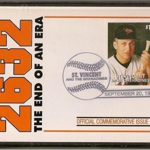 1995 SSCA St. Vincent 23K Gold 2632 Stamp.jpg