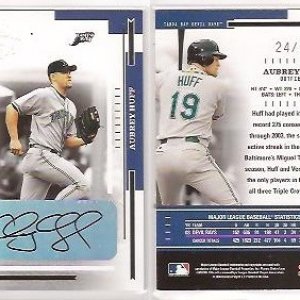 2004 Throwback Threads 182Autograph.jpg