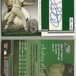 2005 Fleer Showcase-Auto.jpg