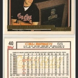 1992 Topps 40 Gold-Not Touching Borders.jpg