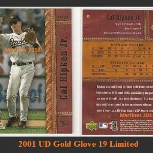 2001 UD-Gold Glove 19Limited.jpg
