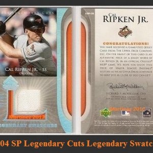 2004 SP Legendary Cuts Legendary Swatch-(Wht)-Platinum.jpg