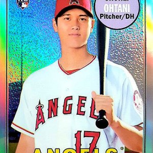 2018 Ohtani Heritage refractor