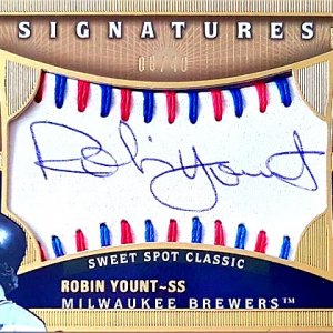 Robin Yount 8/40