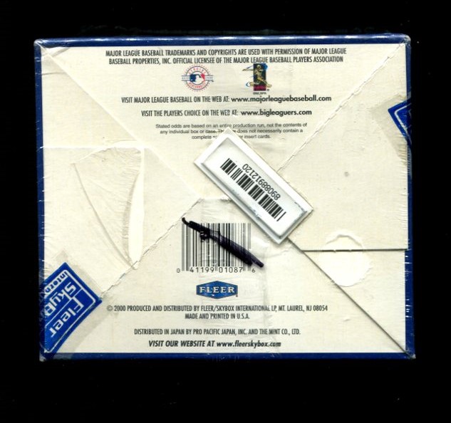 00Fleer Tradition Box1 back