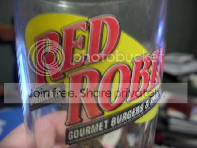 red%20robin_zpsepizz2vf.jpg