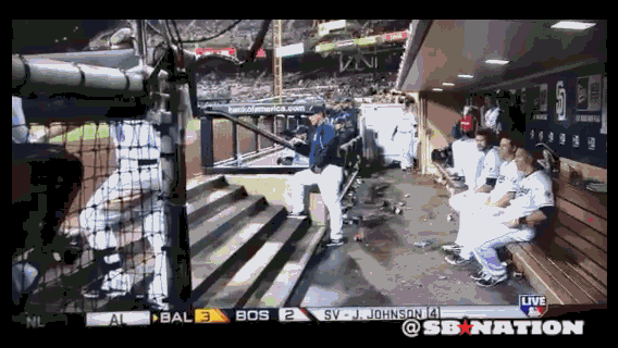 padres_bench_clear.gif