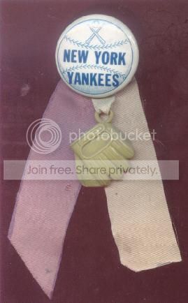 NewYorkYankeeswithgloveribbon.jpg