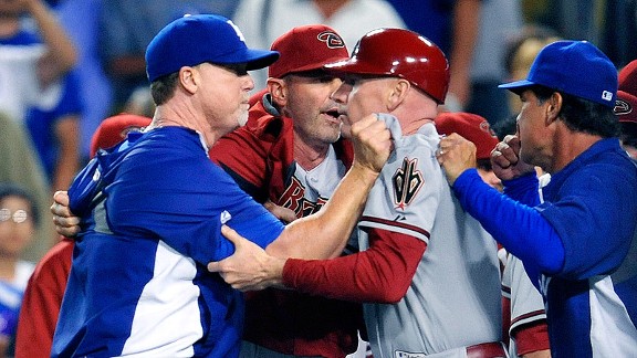 mlb_u_dodgersfight_gb1_576.jpg
