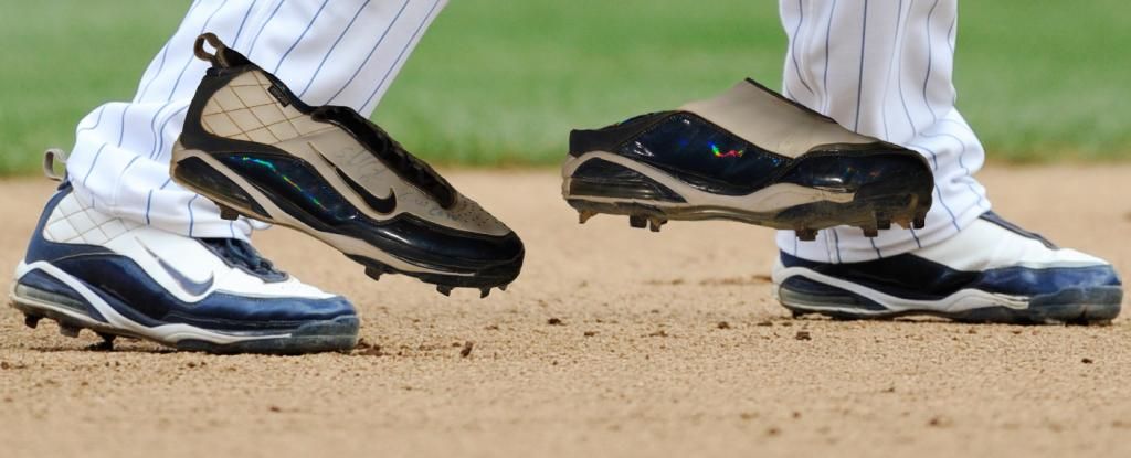 cleats_zps5ac6dbe3.jpg