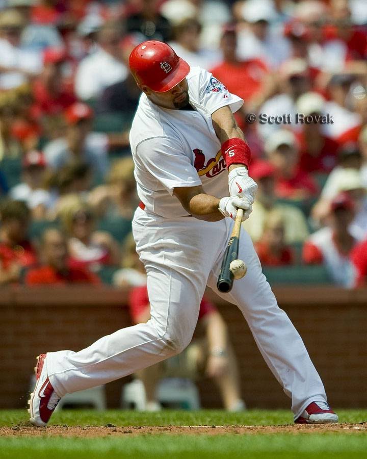 pujols%2Bembedded.bmp