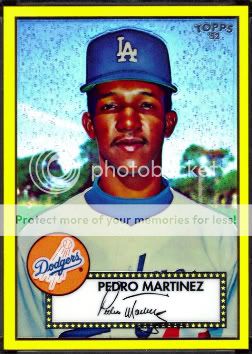 MartinezPedro_2007Topps52DebutFlashbacksChromeGoldRefractors_10.jpg