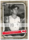 th_2005%20Upper%20Deck%20Classics%20Gold%2088%20Ted%20Kluszewski.jpg