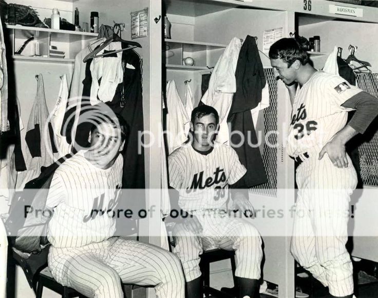 1960s%20mets%20pitchers_zpsvi1x043m.jpg