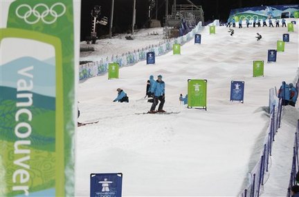 winter-olympics-mogul-trail-e184b13eb2659a06_large.jpg